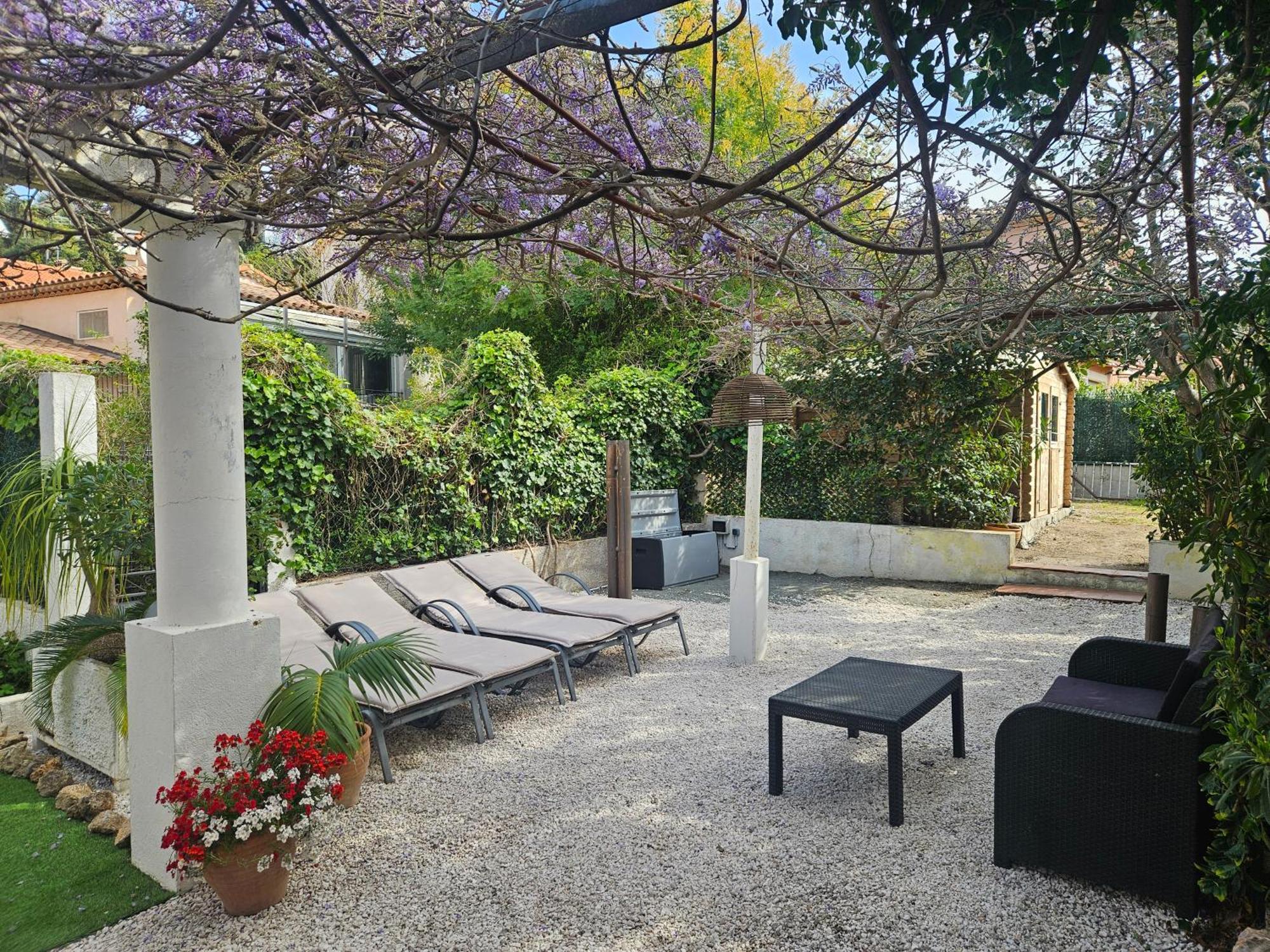Chez Louis Ξενοδοχείο Les Issambres Εξωτερικό φωτογραφία